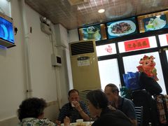 大堂-文记壹心鸡(宝华路店)