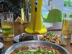 -三叔特色自贡菜(中海国际店)