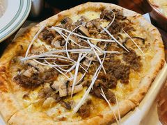 烤牛肉披萨-I HOLIC艾豪丽披萨(KKone店)