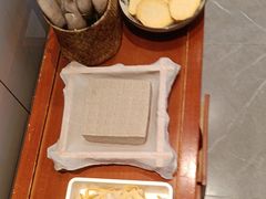 -老员外骨汤火锅(海州古城店)