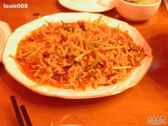 鱼香肉丝-春江饭店(共青团路总店)