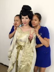 -盘子女人坊生日照·摄影馆(华强店)
