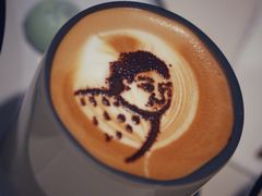 -潮一不贰·法式甜品·生日蛋糕·西式简餐(外滩店)