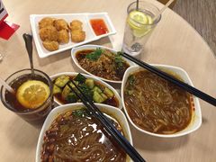 -伤心酸辣粉(体育东路店)