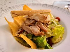 传统鸡肉凯撒沙拉-鹿萤季·营地小馆(皇后公园店)