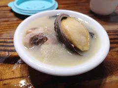 -侠成水上农庄(工业大道店)