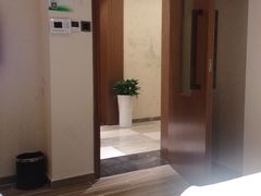 -蓝蔻酒店(深圳东站布吉万象汇店)