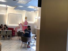 -奈雪的茶(华侨城创意园店)