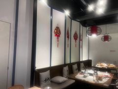 -尚尚仙·酸汤猪手·猪肚鸡火锅(华联万柳购物中心店)