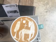 -Roast8ry Coffee Lab