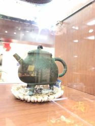 -灵彩珠宝(朗香街店)