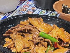 -九锅一堂酸菜鱼(学府凯德店)