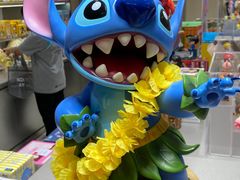 -泡泡玛特POPMART(蓝色港湾店)