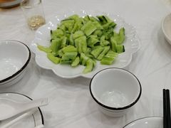 -乡土特色.冷锅鱼.牦牛肉汤锅