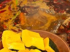 -黄潇洒老火锅(九眼桥宏济巷店)