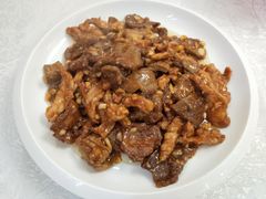 老爆三-红旗饭庄
