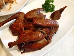 脆皮烧顶鸽-御宝轩(益丰·外滩源店)