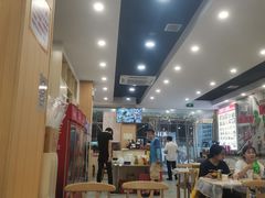 -江城燕子大排档(江汉路步行街店)