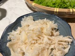 -尚尚仙·酸汤猪手·猪肚鸡火锅(华联万柳购物中心店)