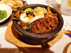 辣白菜五花肉石锅拌饭-七八冷面·延边朝鲜族美食(圣熙八号店)