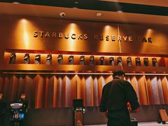-星巴克臻选(济南恒隆店)