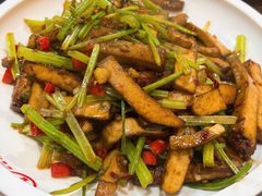 -建辉湖南土菜馆(南大街店)