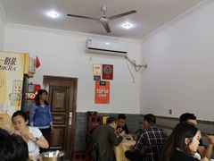 大堂-黄师傅香辣虾(金山大道店)