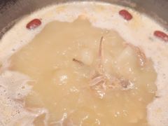 -汤宴·参须肚包鸡(南京路店)