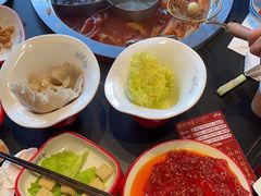 -醉董牛川派鲜肉自选火锅(烟台店)