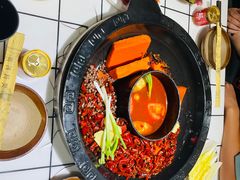 -扎起市井老火锅(乐山总店)