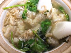 小馄饨-小许三鲜砂锅馄饨店(家多乐烟酒店)