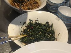 -老码头黑皮肘子锅包肉(赣水路店)