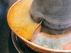 鸳鸯锅-楼外楼大刀肉传统火锅居(幸福街店)