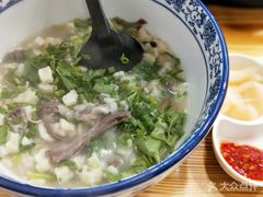 -秦之味·岐山臊子面·陕西凉皮·腊汁肉夹馍(国权北路店)