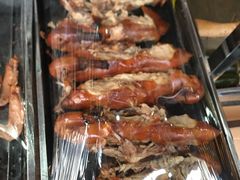 本店看家肘子-京味民福烤鸭店(建设四马路店)