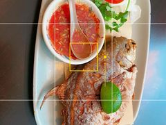 -大头虾越式风味餐厅(光明广场店)