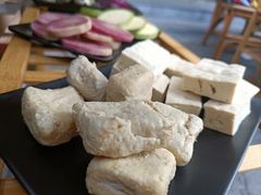 -阿昌白族石板烧·菌锅(大理古城店)