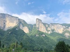 -鹿院坪生态旅游景区