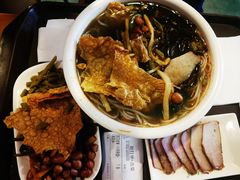 -水平有限螺蛳粉(宏达大厦店)