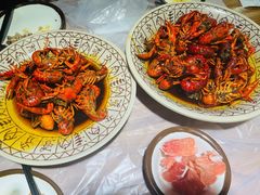 特色十三香小龙虾-有位虾匠·手工土菜小馆(市北店)