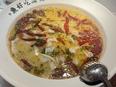 -江渔儿酸菜鱼(映月湖环宇城店)