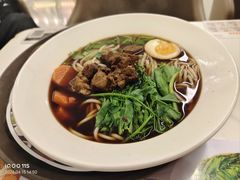 -妈妈故事米线(市府恒隆店)
