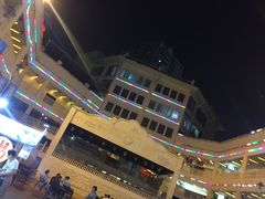 -海口骑楼小吃街