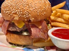 -1886德国汽车餐厅(外滩中央店)