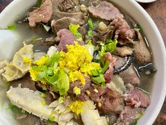 -潮镇老尾牛杂(环城西路店)