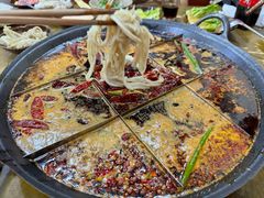 -正南齊北重庆老火锅(光华村直营店)