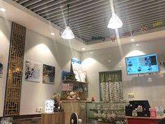 大堂-香港龟正盅 手作糖水甜品龟苓膏(千灯湖环宇城店)