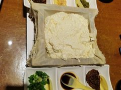 -95号酱骨·一块豆腐(展春园西路店)