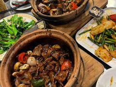 -天宝食坊·啫啫煲大排档(西华路店)