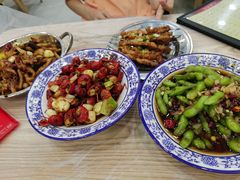 -江城燕子大排档(江汉路步行街店)